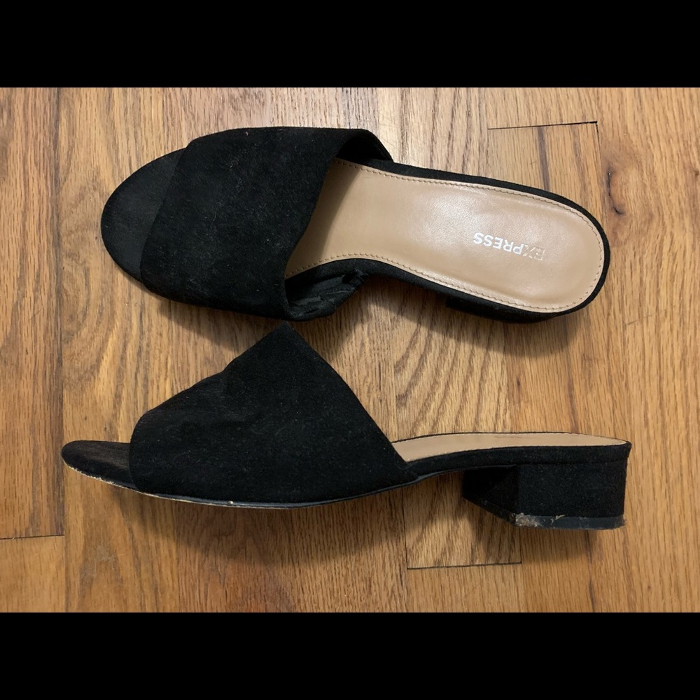 Black suede sandal